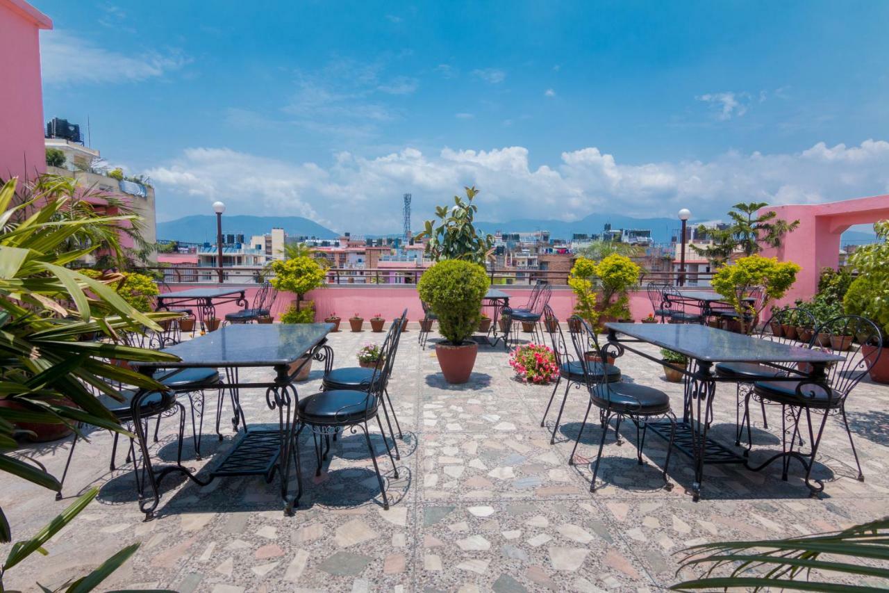 Skyline Hotel Kathmandu Exteriör bild